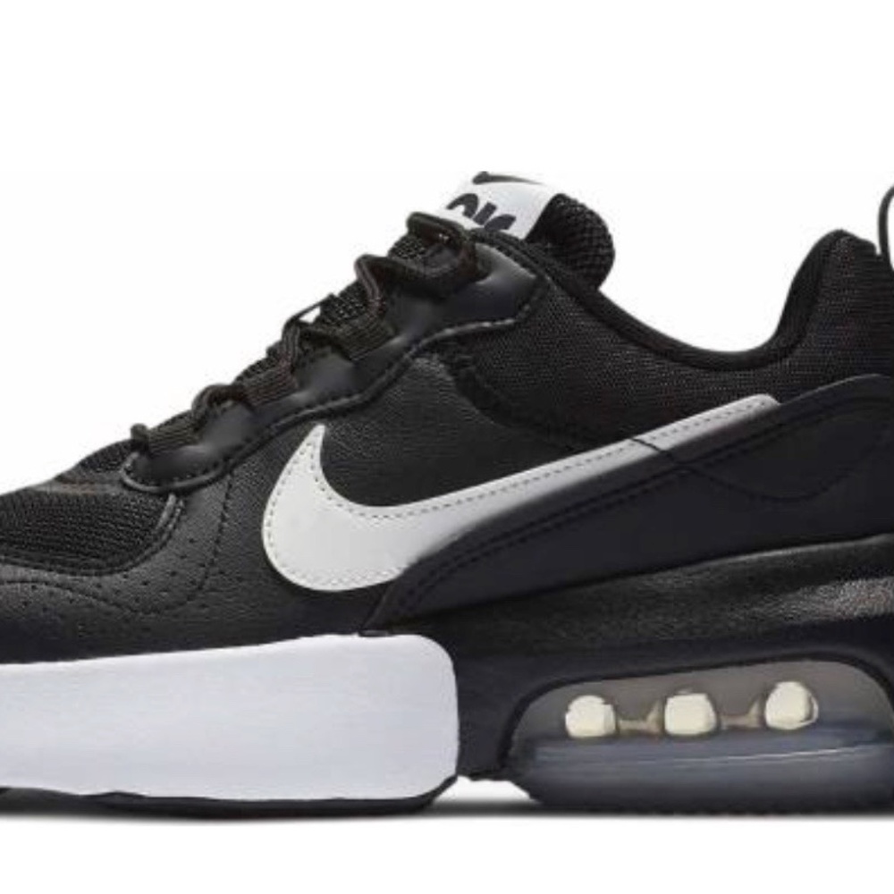 Nike Women's Air Max Verona Black White Running Shoes CU7846 003 Size 9.5